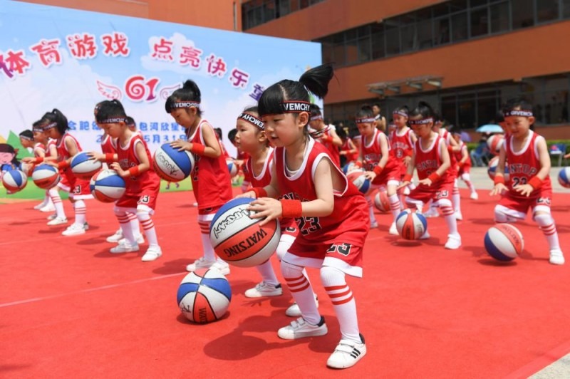 东契奇空砍30+5+11詹姆斯17分 湖人主场惨败活塞